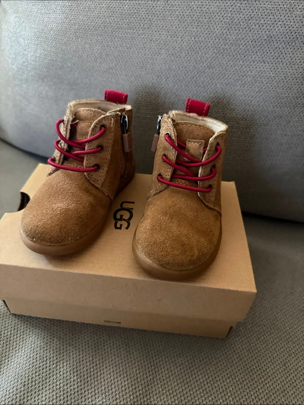 UGG Toddler Suede High-Top Shoes in Brown with Red Accents